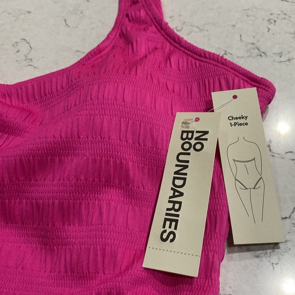 No Boundaries Swimsuit💕 - Picture 3 of 9